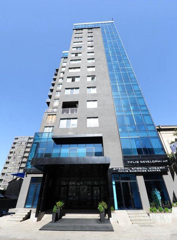 Отель Business Center 10 Тбилиси Экстерьер фото